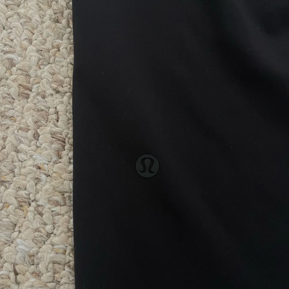 Lululemon On The Fly 7/8 Pant - Picture 10 of 15